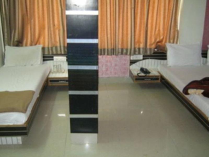 Hotel Angan Residency Ahmedabad Exterior foto